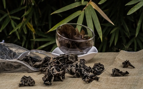 如何鑒別染色黑木耳?食品安全檢測儀區(qū)分黑木耳中的硫酸鎂